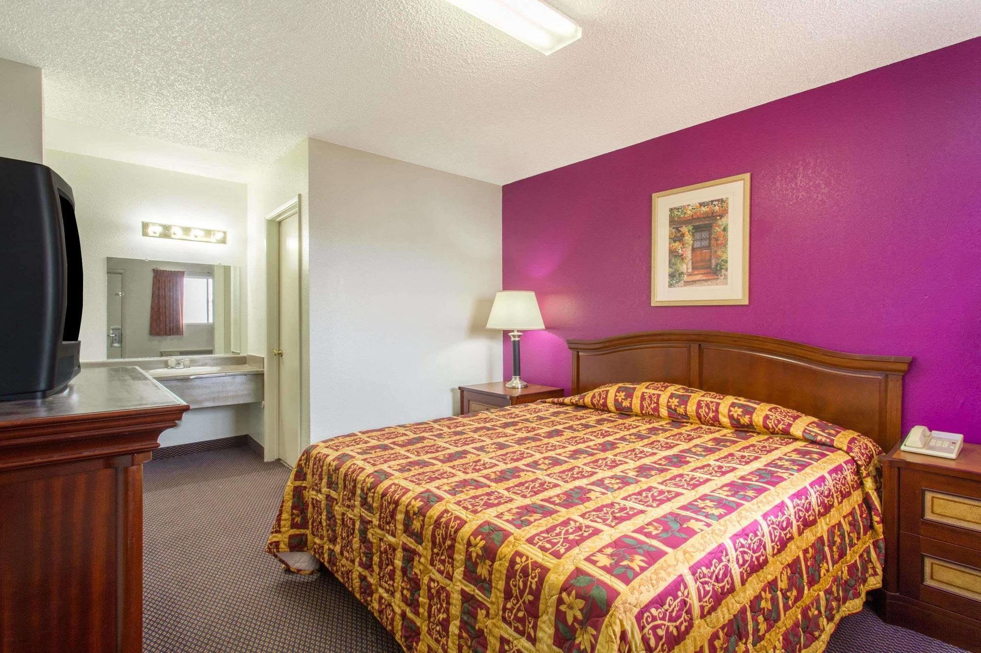 Knights Inn Phoenix At N Black Canyon Hwy Εξωτερικό φωτογραφία